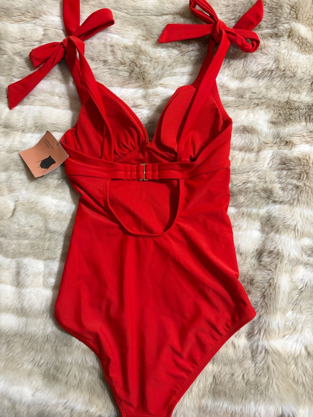 Shade & Shore Bright Red One-Piece - Picture 6 of 10